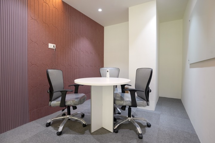 Ahmedabad office gallery photo 11